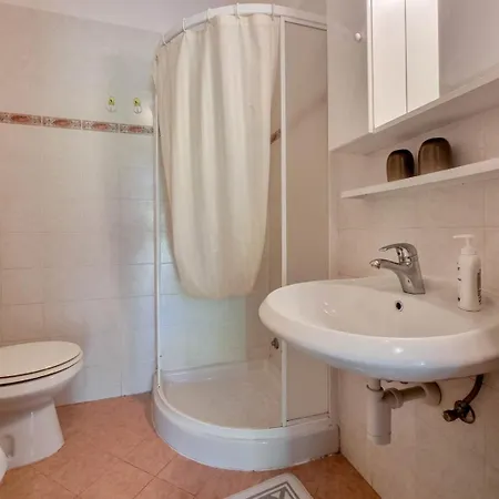 Rosetta Two Apartment Novigrad (Istria)