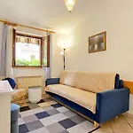 Rosetta Two Apartment